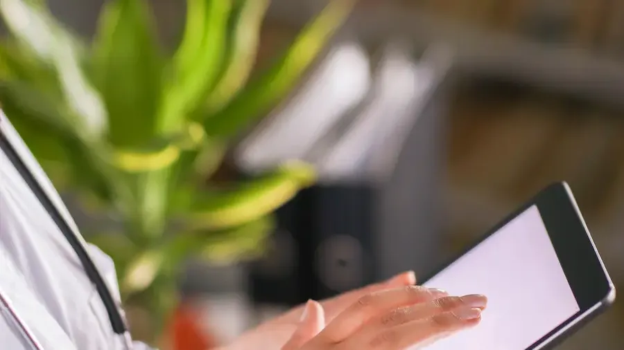 Beneficios de Implementar un Sistema de Historias Clínicas Electrónicas